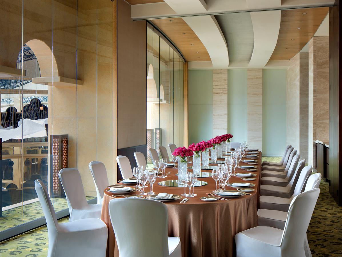 The H hotel