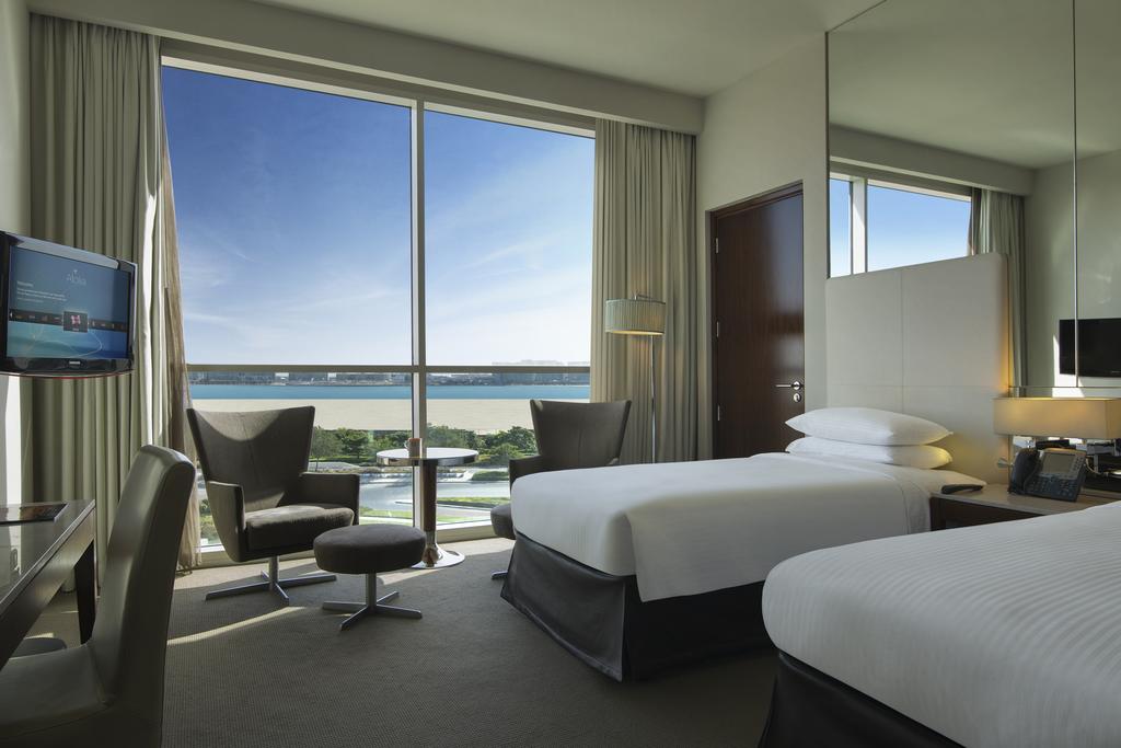 Centro Yas Island