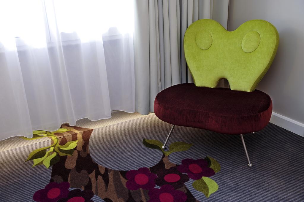 Hotel Mercure Paris Bercy Bibliothèque