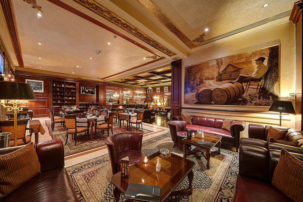 Royal Ascot Hotel