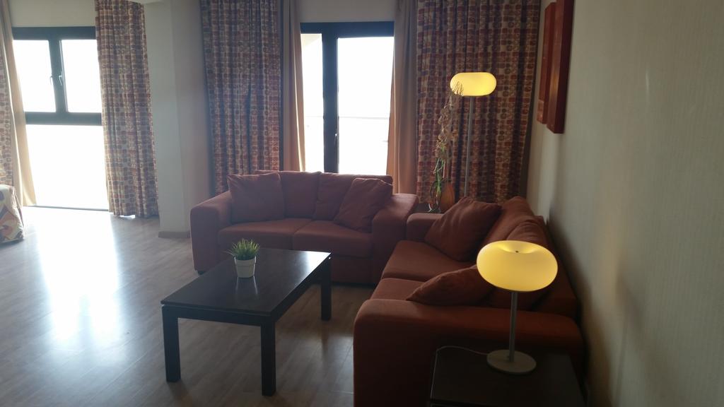 Livadhiotis City Hotel
