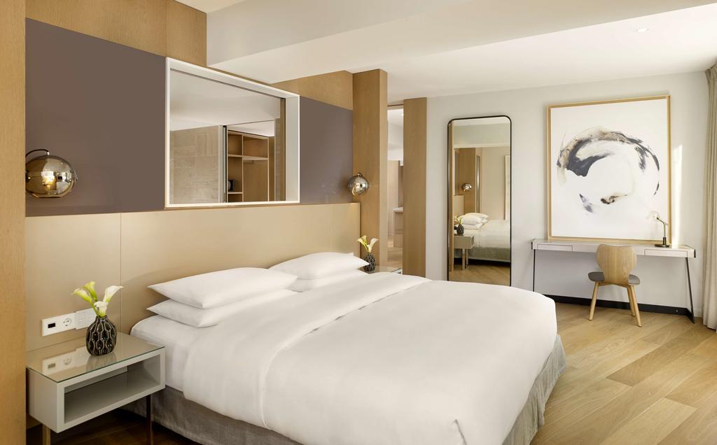 Hyatt Regency Paris Étoile