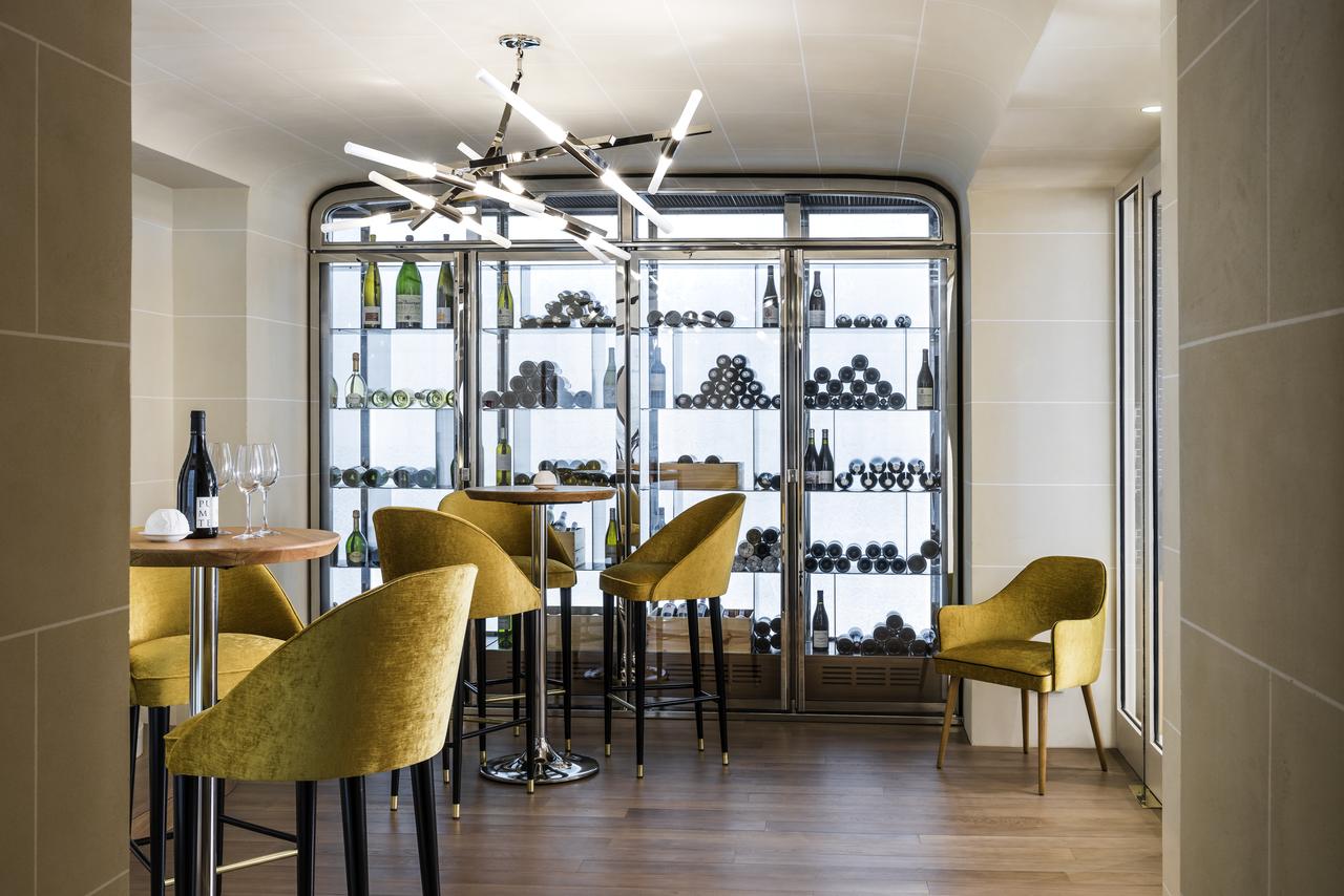 Hotel Sofitel Paris Arc de Triomphe
