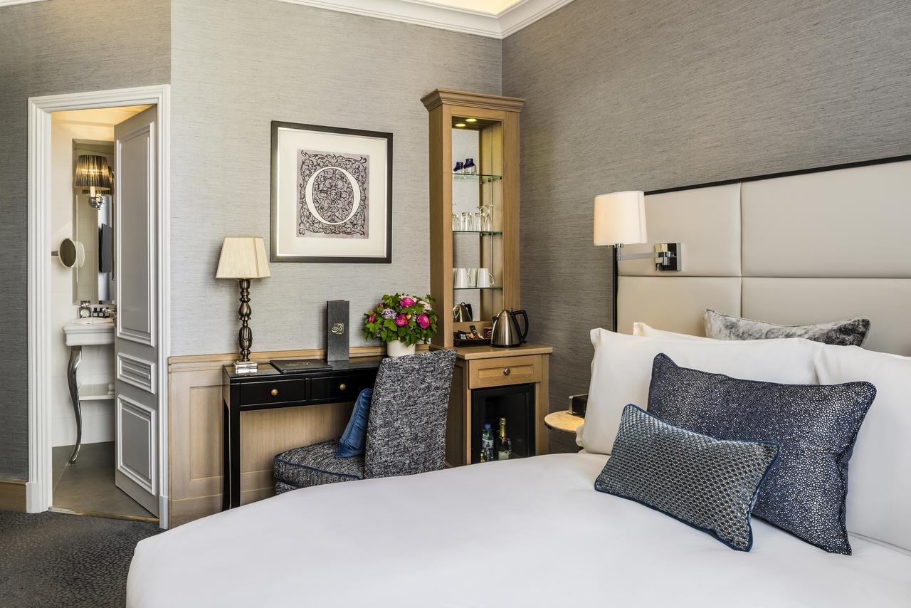 Hotel Sofitel Paris Arc de Triomphe