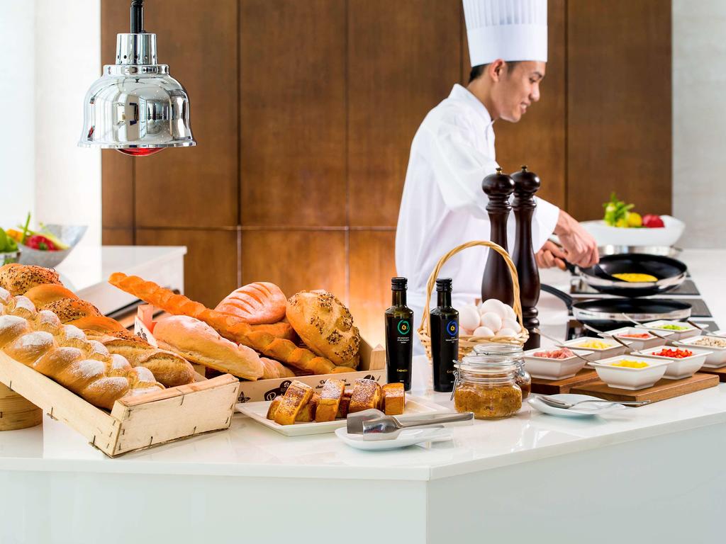 Novotel Abu Dhabi Gate Hotel