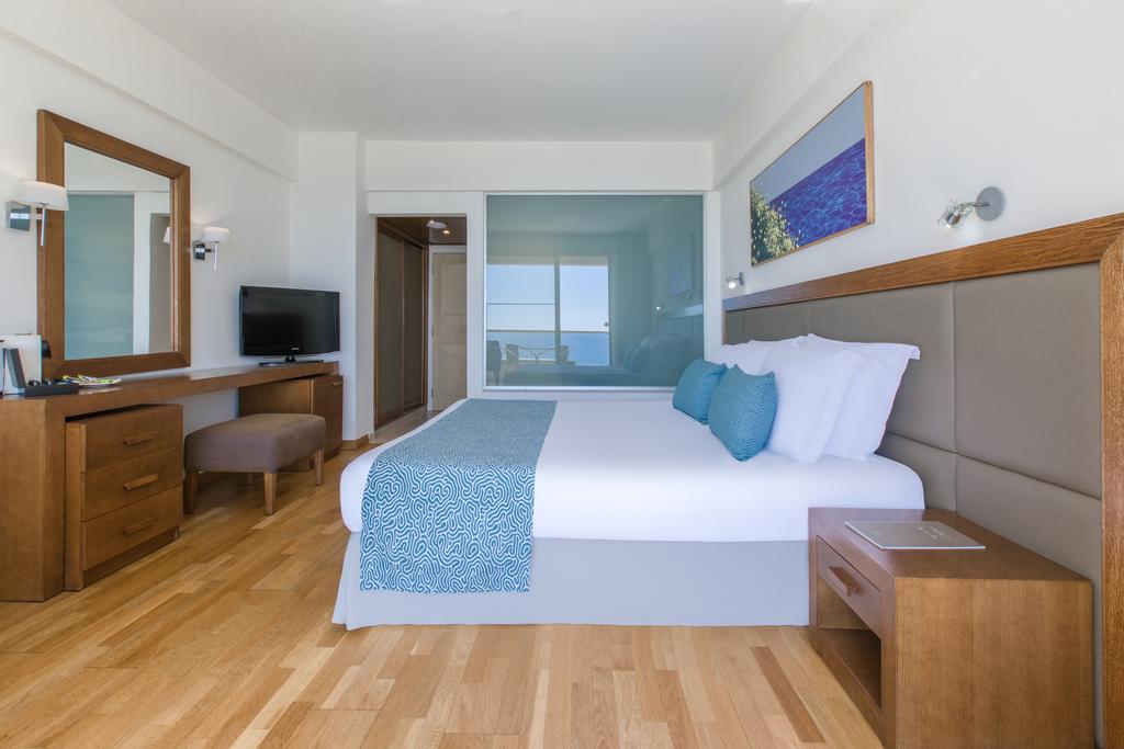 Golden Bay Beach Hotel