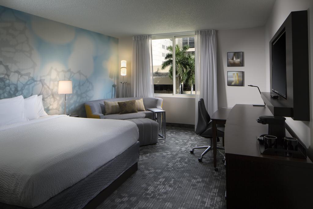 Courtyard Miami Dadeland