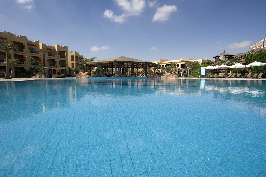 Swiss Inn Pyramids Golf Resort