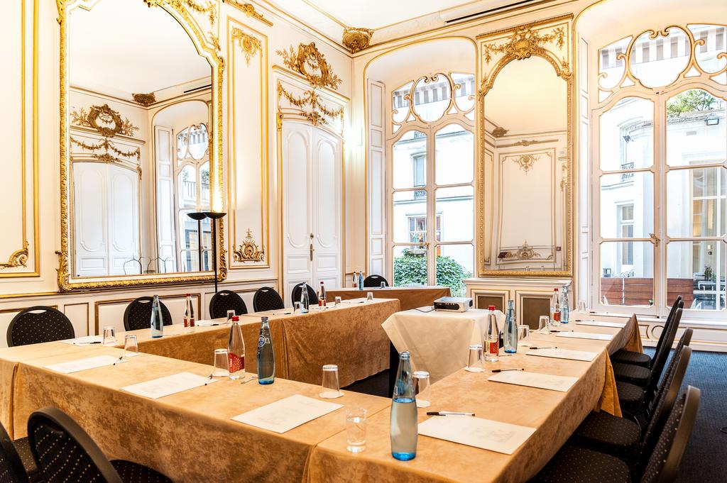 Saint James Albany Paris Hotel-Spa ****