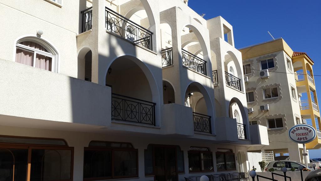 Pasianna Hotel Apartments
