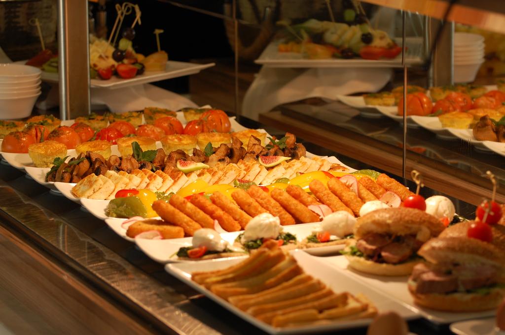 The Ciao Stelio Deluxe Hotel