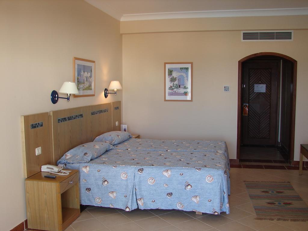 Aurora Cyrene Resort