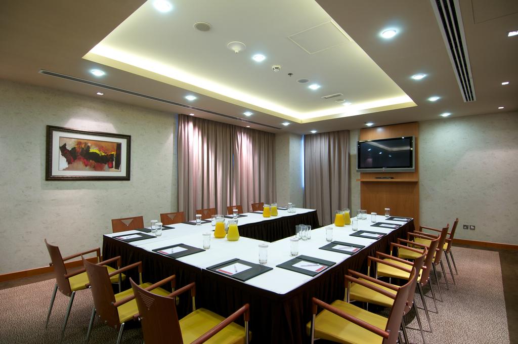 Ramada Chelsea Hotel