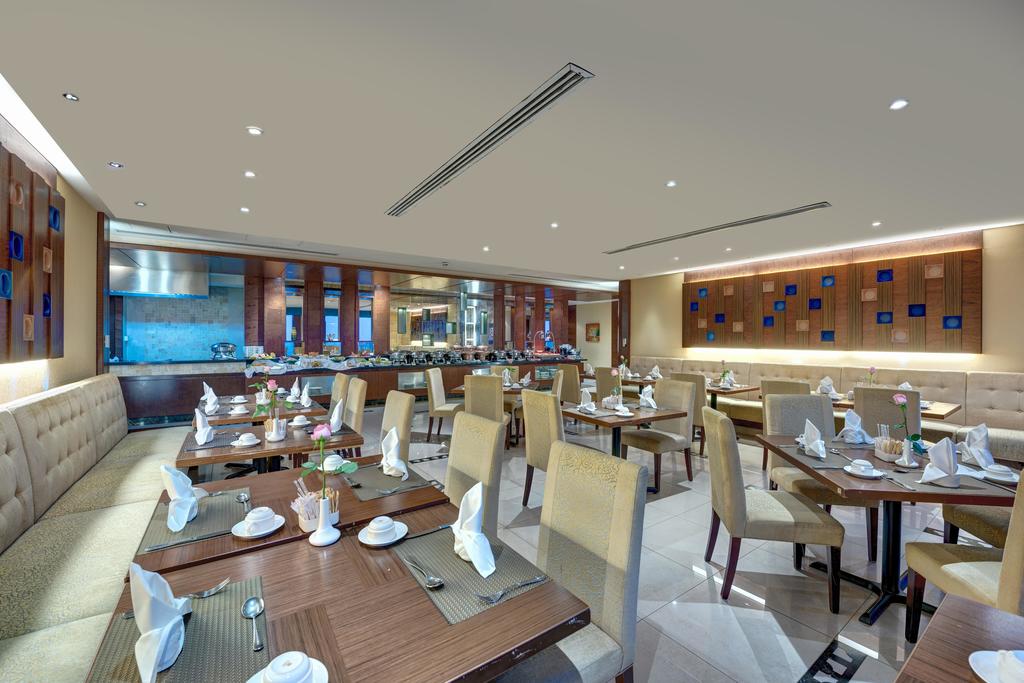 Emirates Grand Hotel