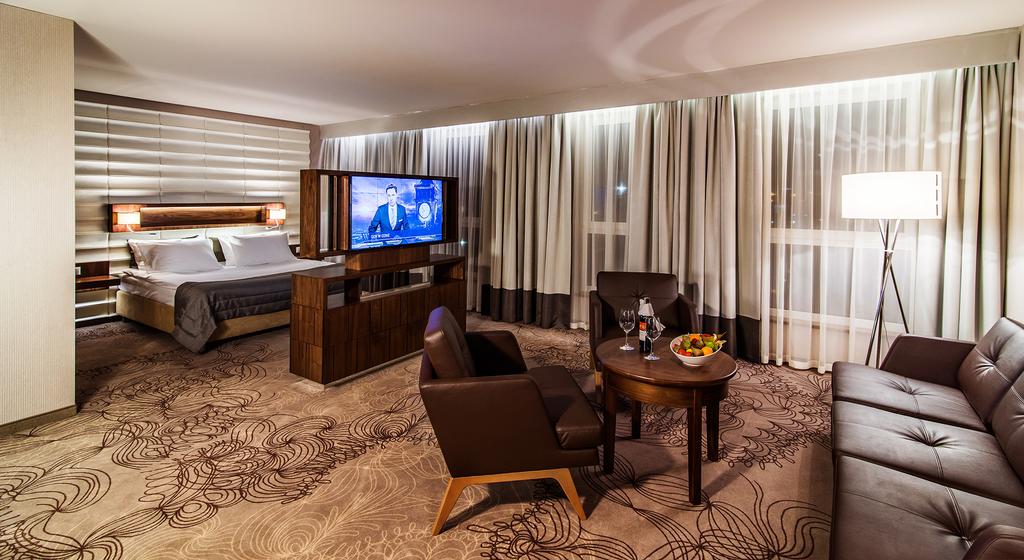 Airport Hotel Okęcie