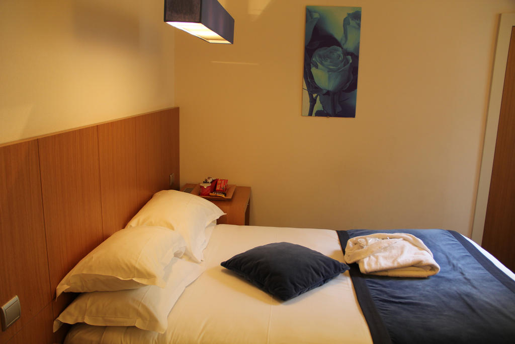 Hotel Westside Arc de Triomphe