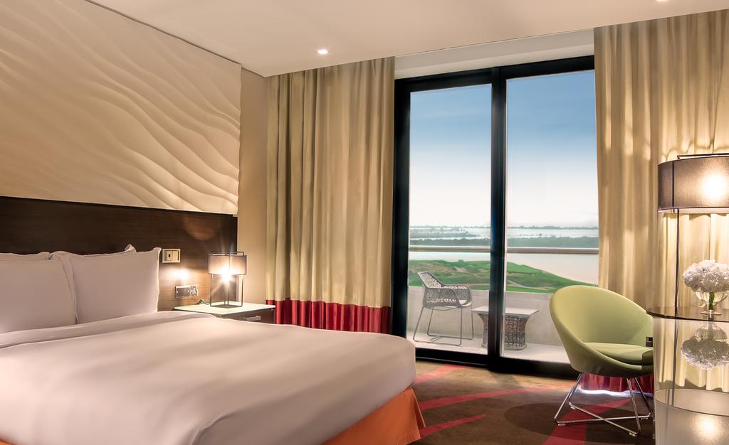 Radisson Blu, Abu Dhabi Yas Island