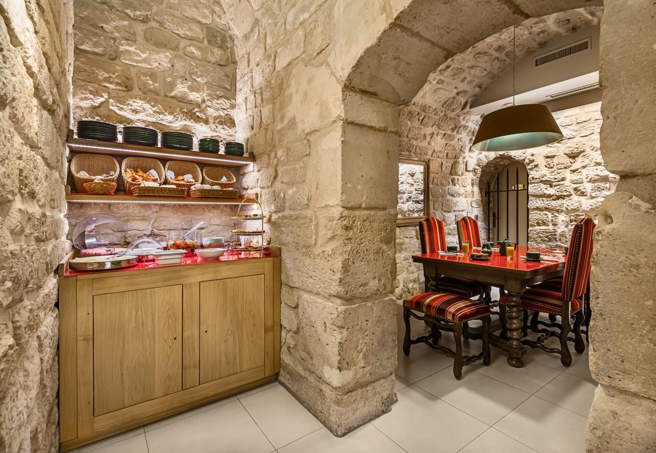 Hotel Saint Paul Rive Gauche