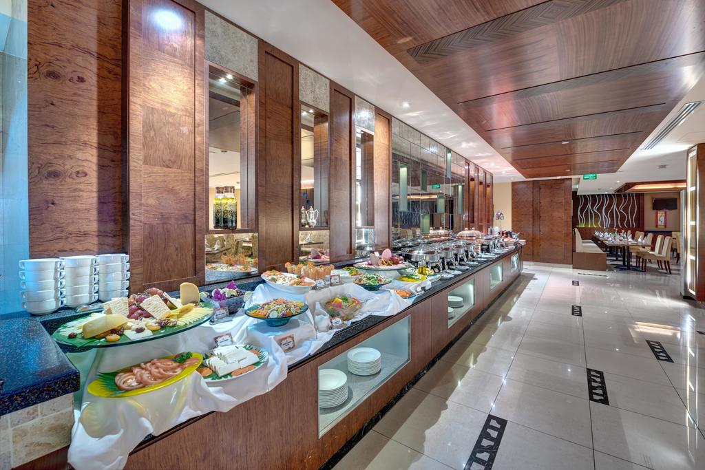 Emirates Grand Hotel