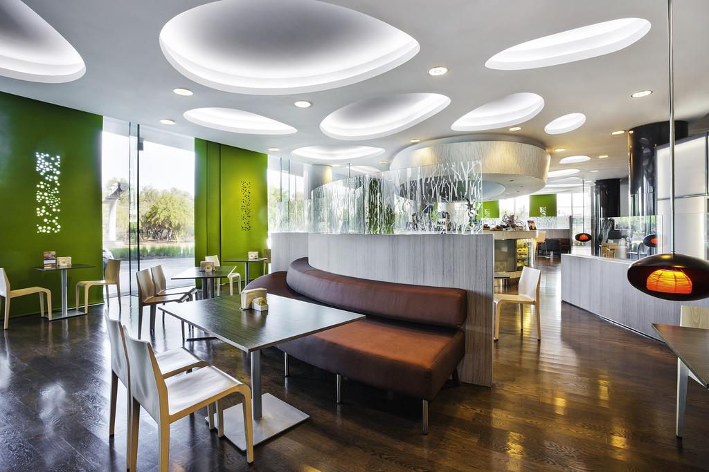Aparthotel Adagio Abu Dhabi Al Bustan