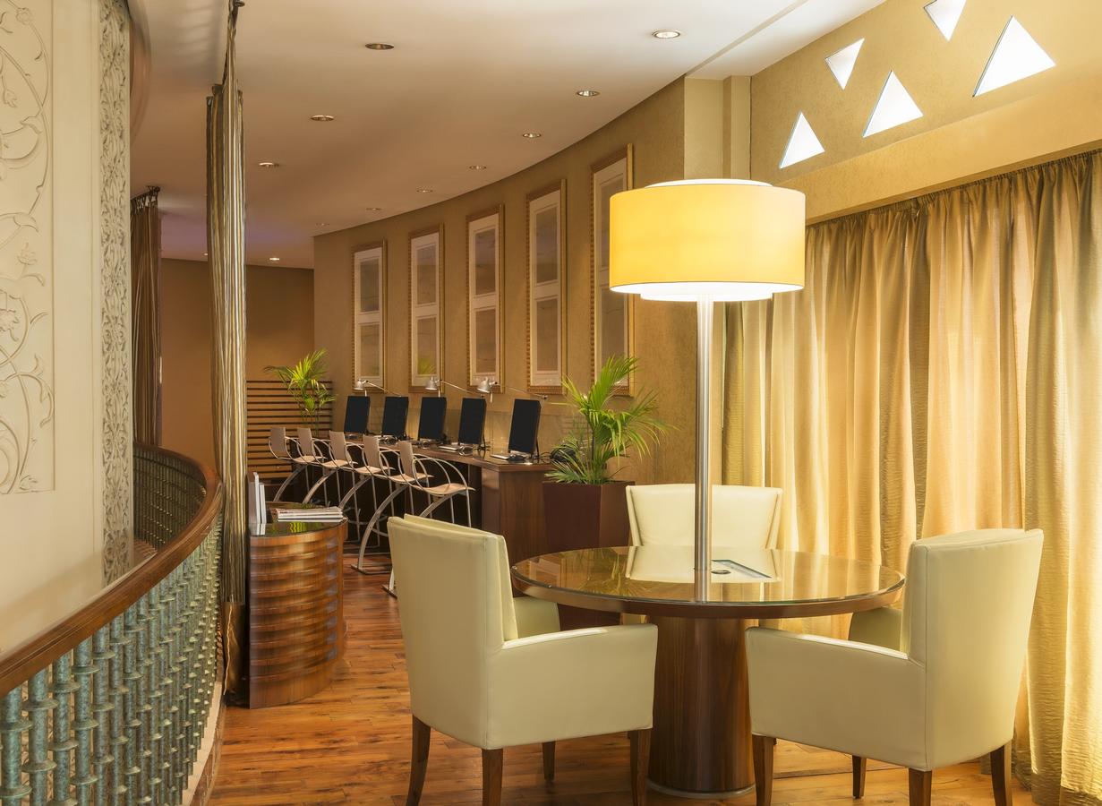 Sheraton Abu Dhabi Hotel & Resort