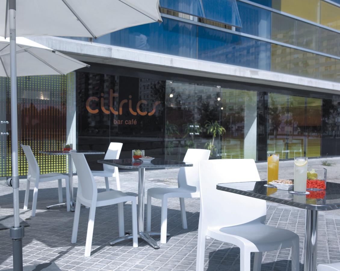 Hotel Hesperia Fira Suites