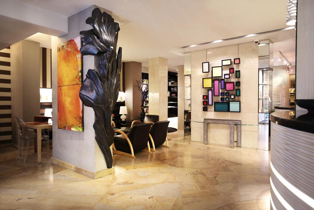 Hotel Cambon