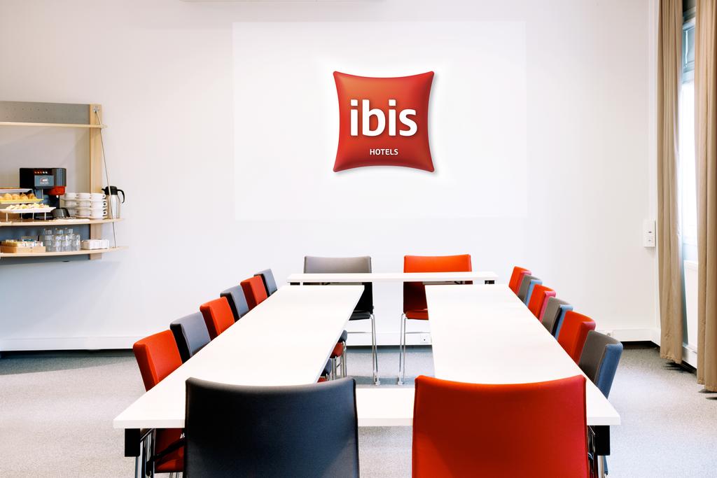 ibis Warszawa Ostrobramska