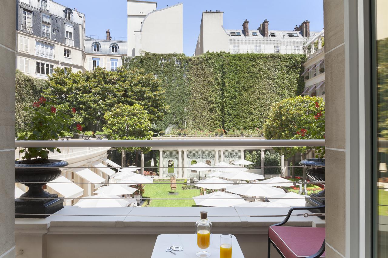 Le Bristol Paris