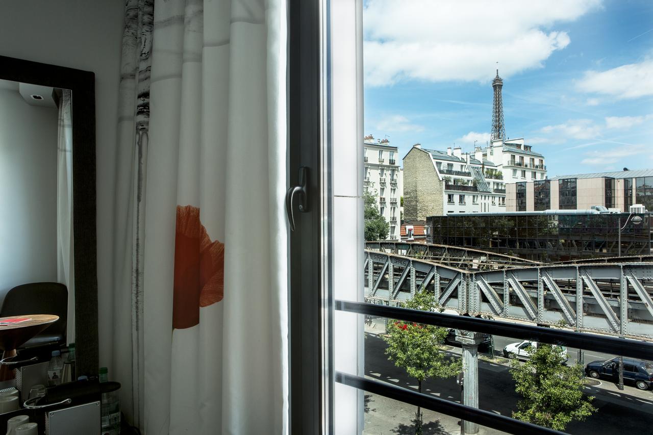 Le Parisis Hôtel