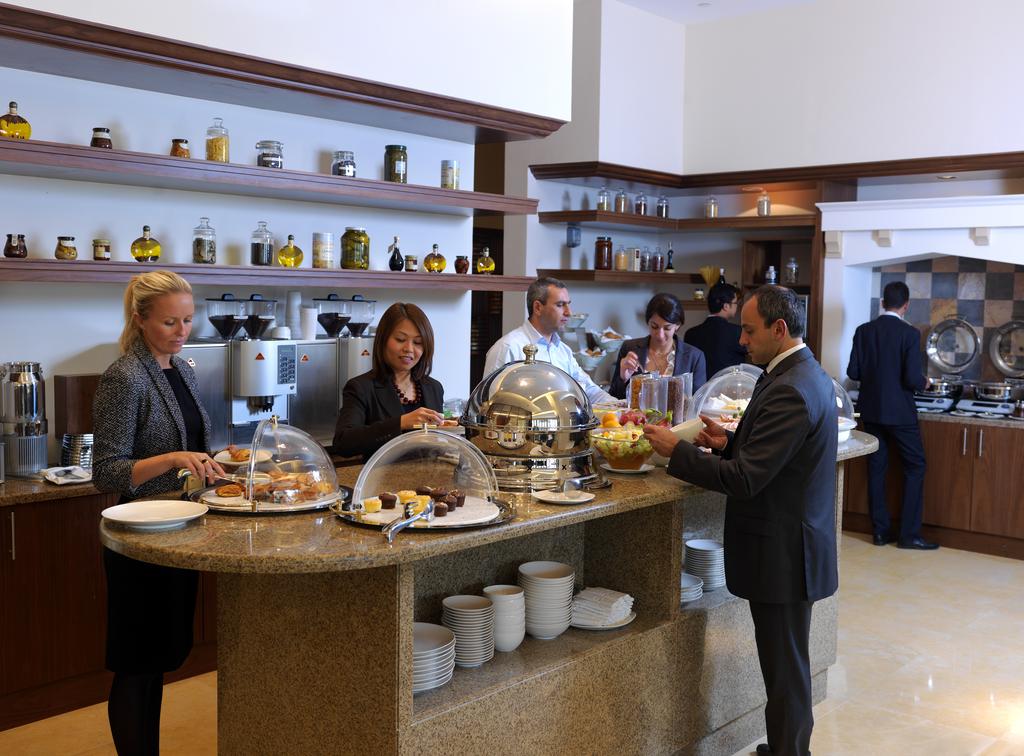 Staybridge Suites Abu Dhabi Yas Island