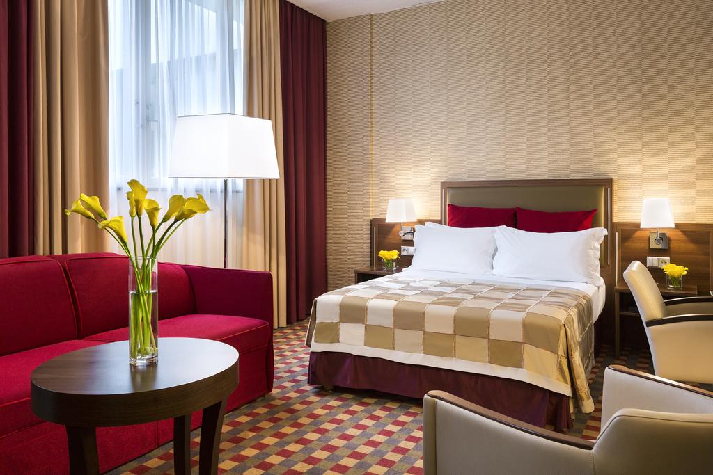 Crowne Plaza Paris-Republique