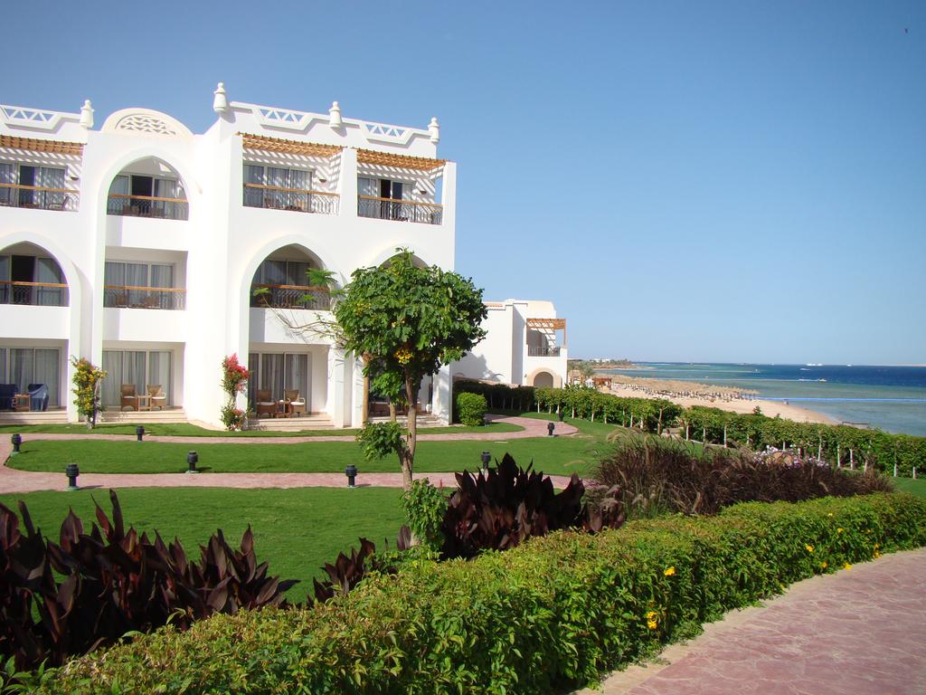 Cyrene Grand Hotel