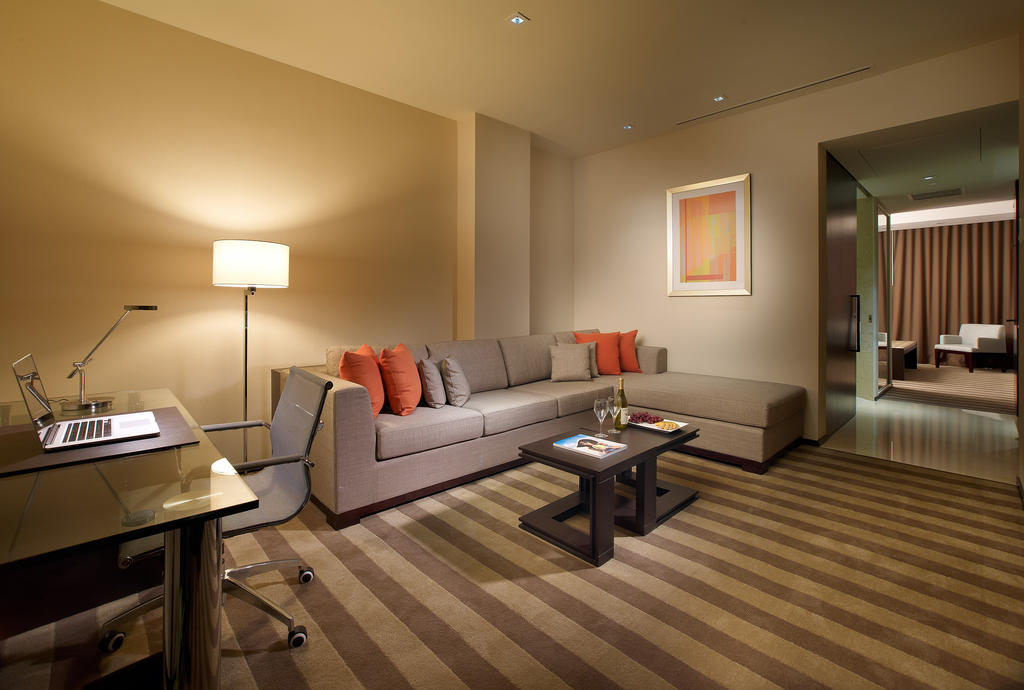 EB Hotel Miami