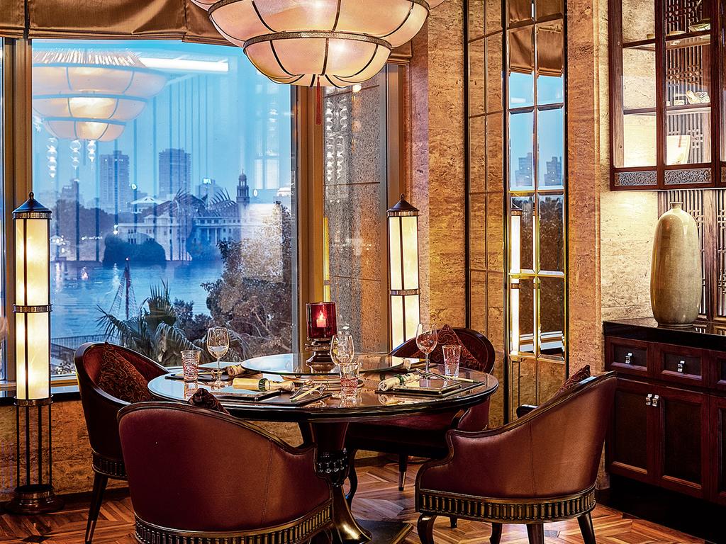 Four Seasons Hotel Cairo at Nile Plaza