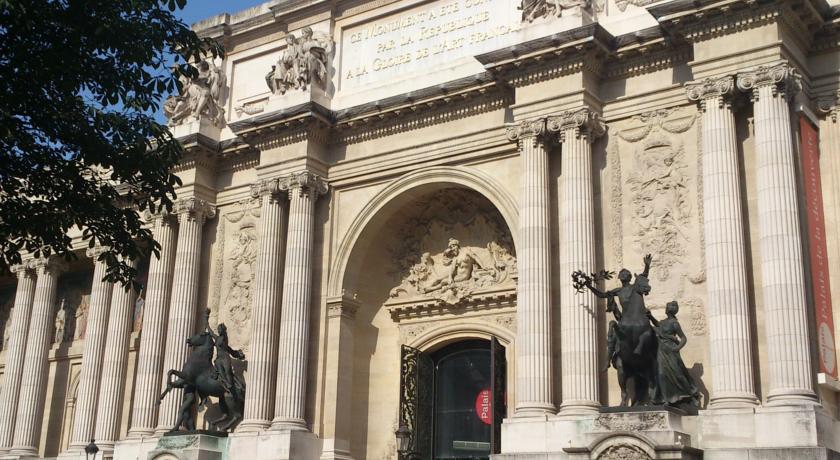 Le Bristol Paris
