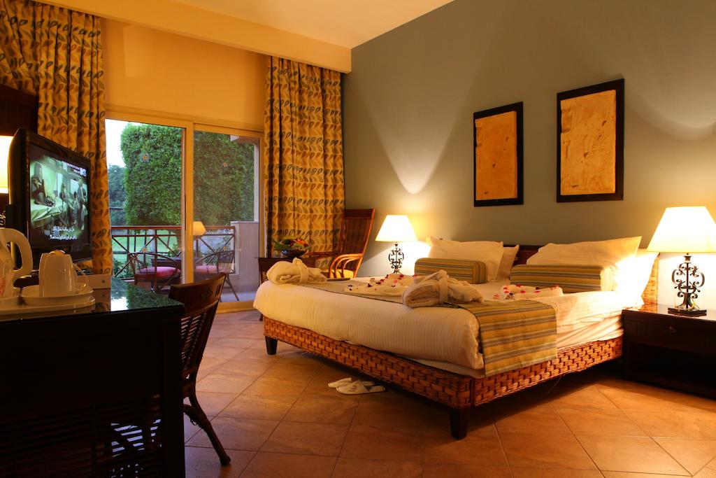 Swiss Inn Pyramids Golf Resort