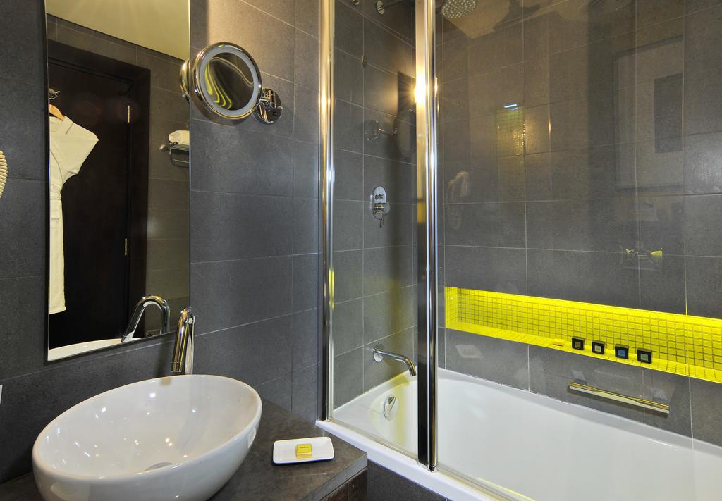Hues Boutique Hotel