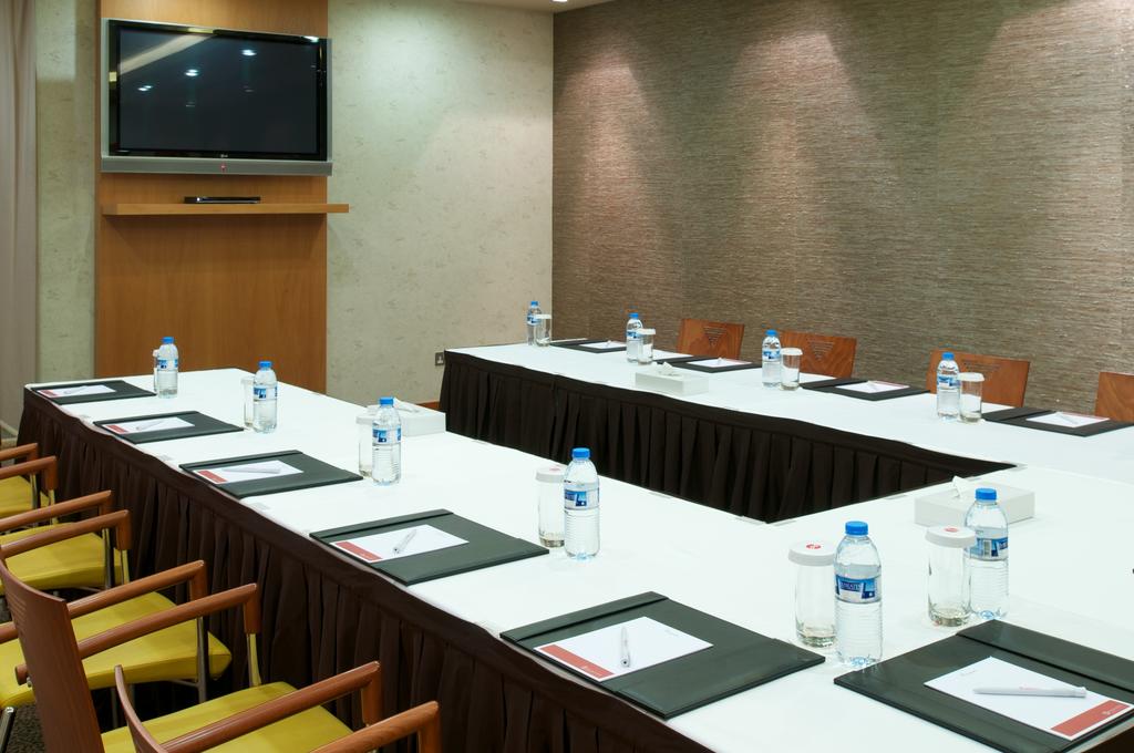 Ramada Chelsea Hotel