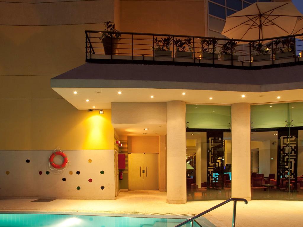 Hotel Novotel Cairo El Borg