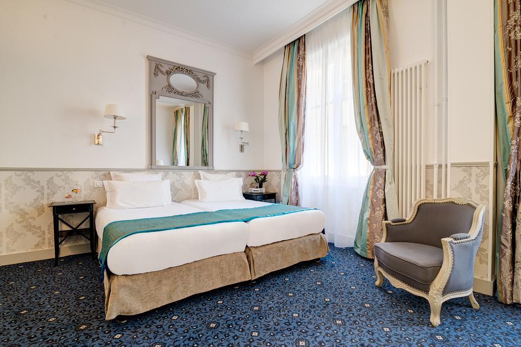 Hôtel Bradford Elysees - Astotel