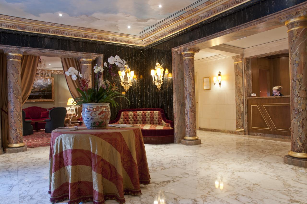 Victoria Palace Hôtel 5*