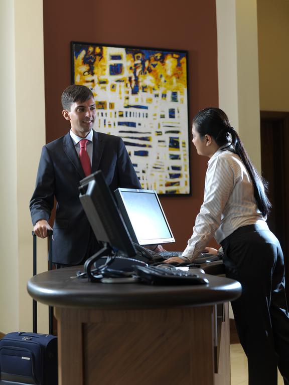Staybridge Suites Abu Dhabi Yas Island
