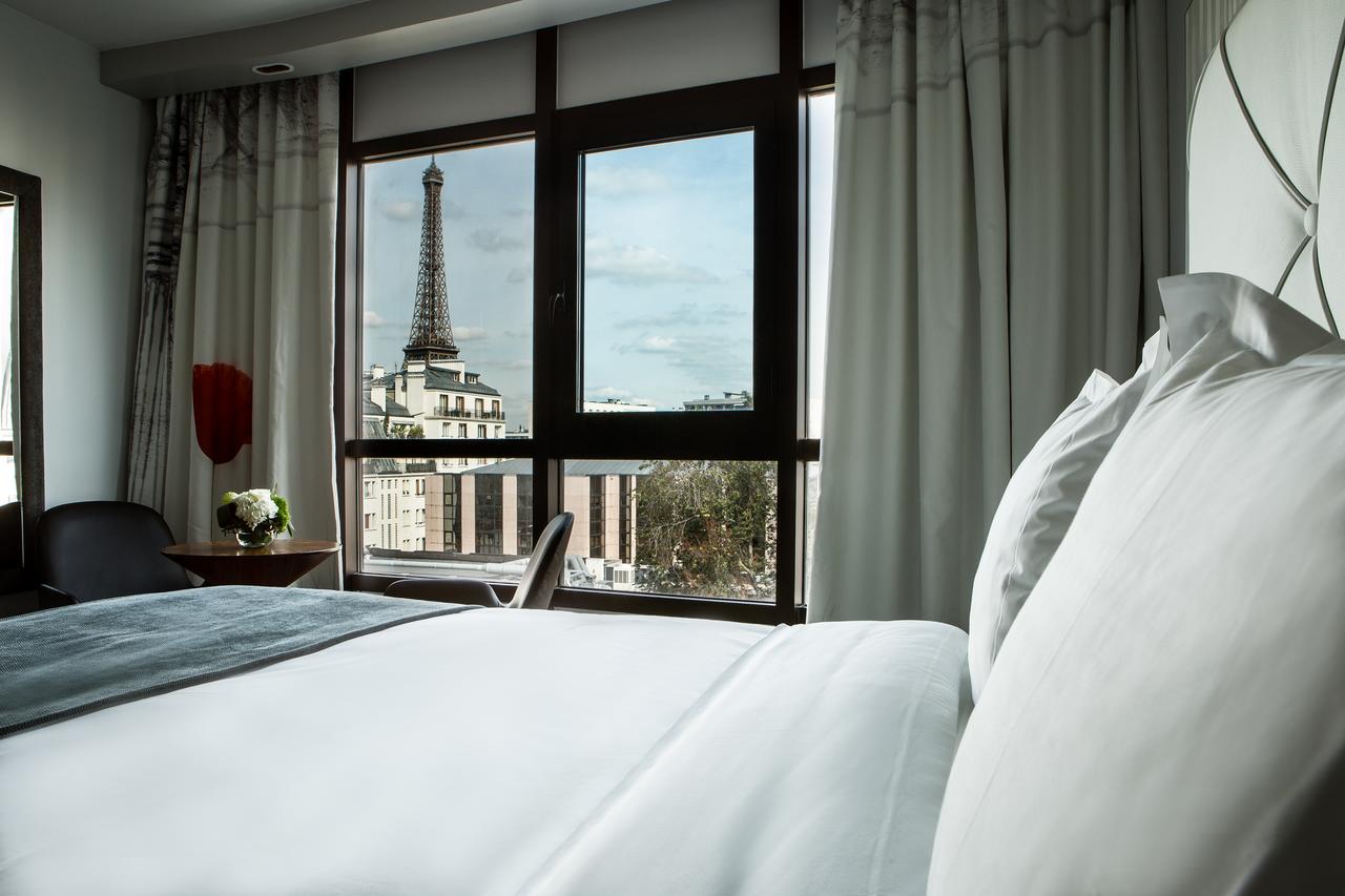 Le Parisis Hôtel