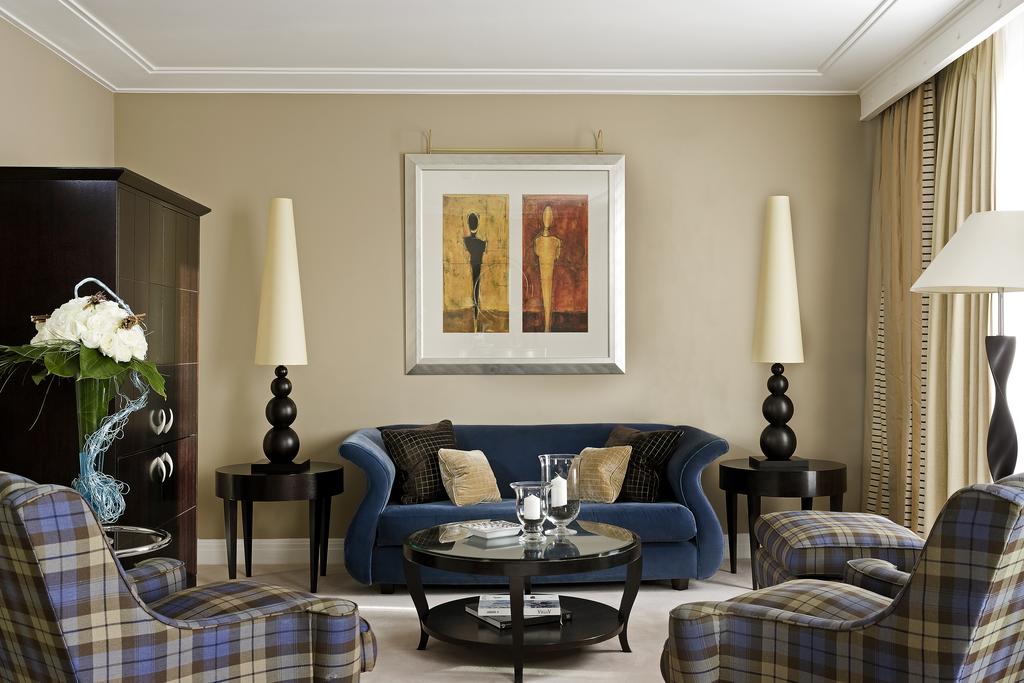 Warwick Paris
