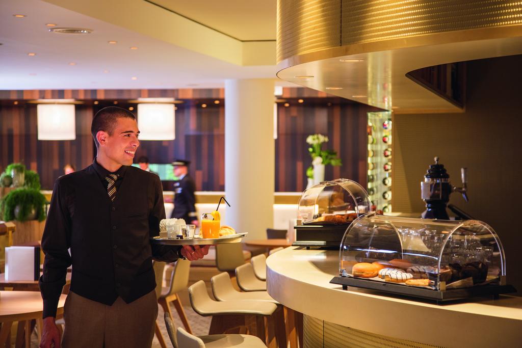 Mövenpick Hotel & Casino Geneva