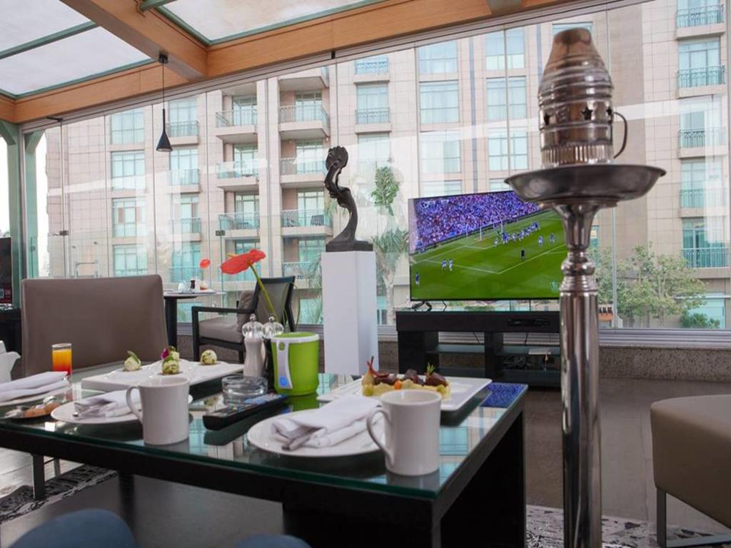 Four Seasons Hotel Cairo at Nile Plaza