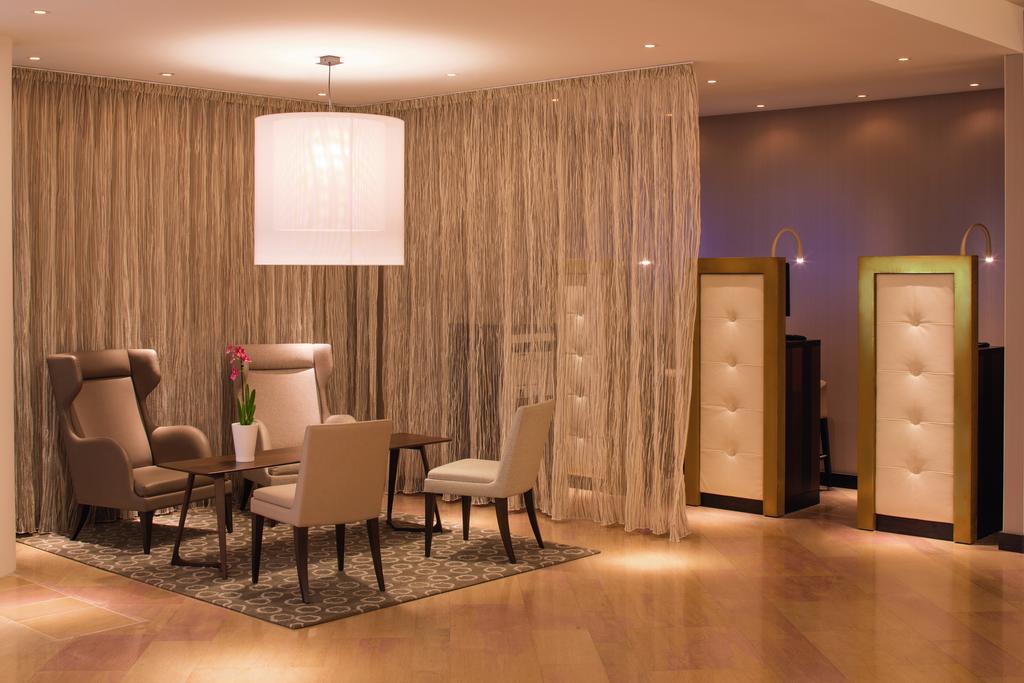Mövenpick Hotel & Casino Geneva