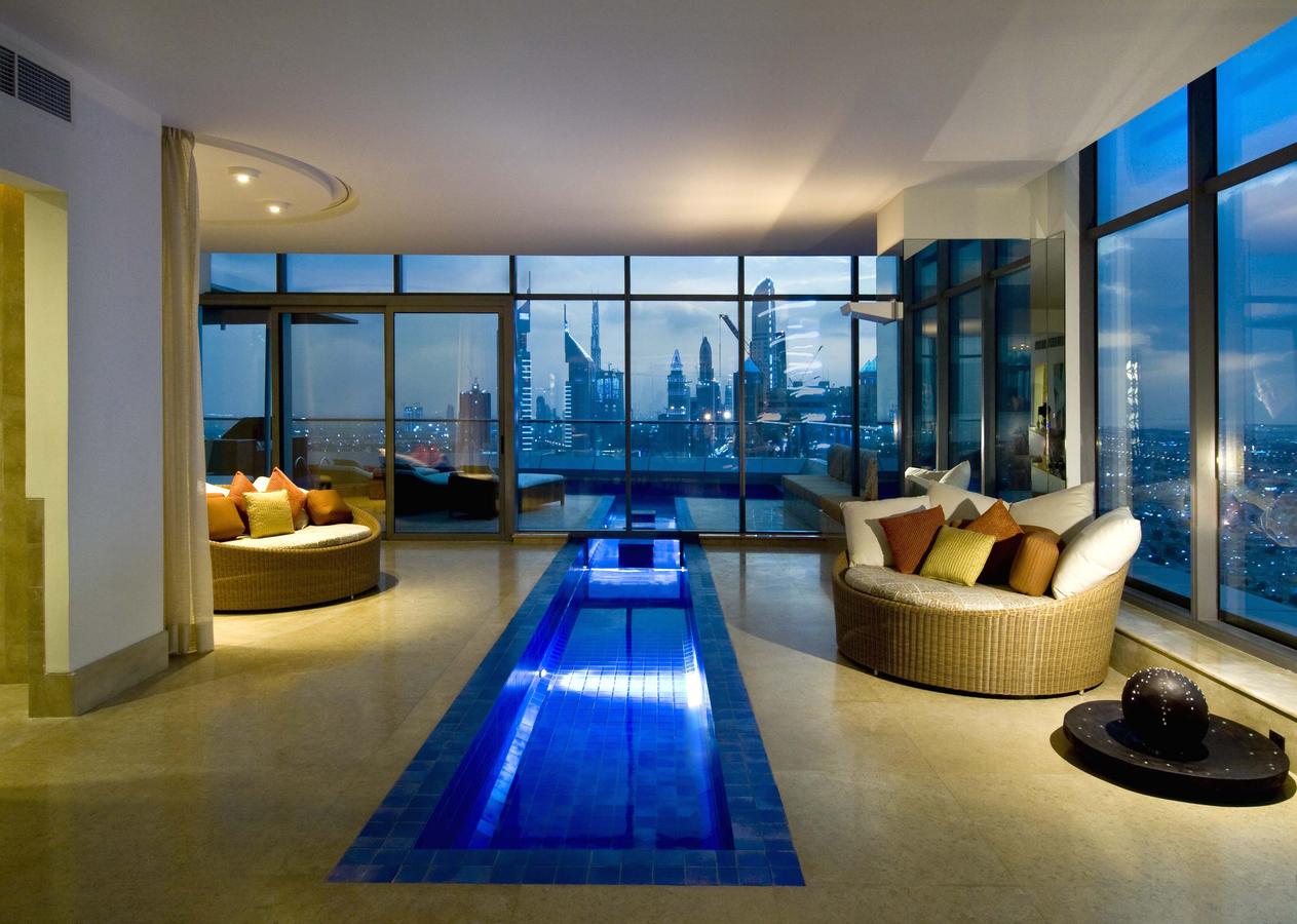The H hotel