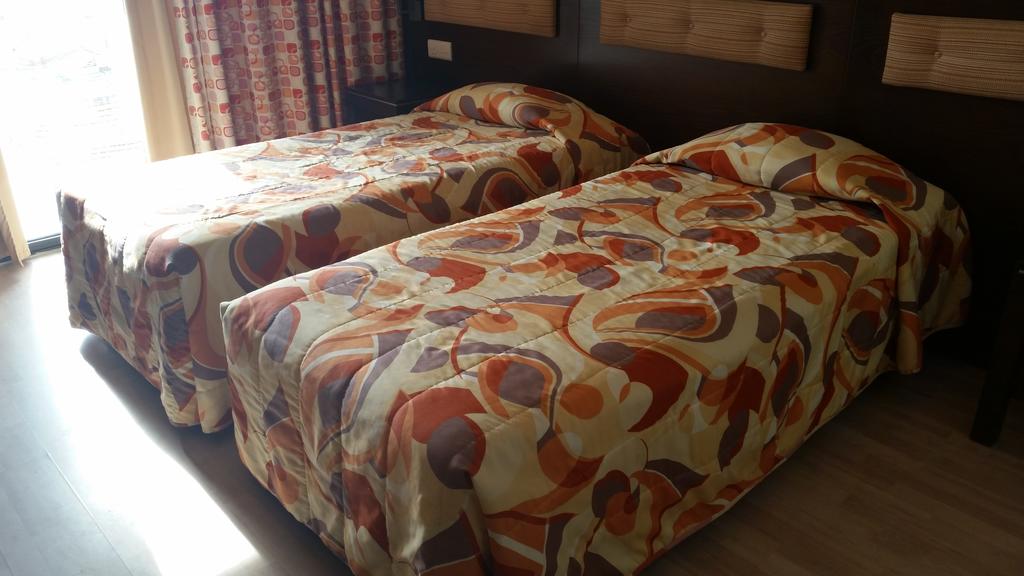 Livadhiotis City Hotel
